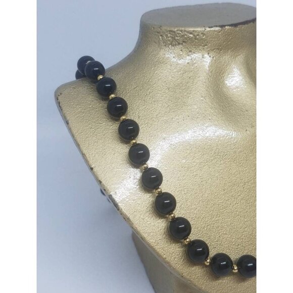 Vintage black and gold bead necklace - Picture 2 of 8